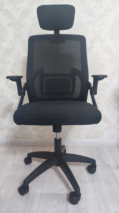 Офисное кресло Sport&Fitness SFBRCS12B, черный