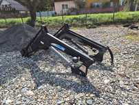 Incarcator frontal Stoll. Pentru tractor
