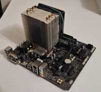 Vand kit PC -> Placa de baza + Procesor Intel + RAMI + Sursa 500W