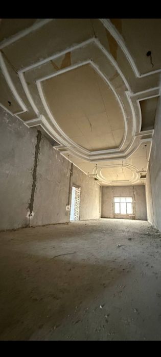 Спргели Хонобод 9 соток 20 комнат 3 уровня