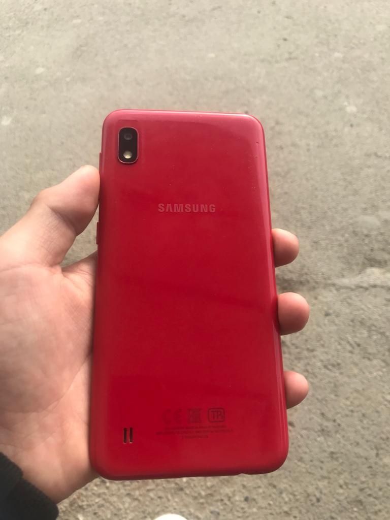 Продам Samsung a10