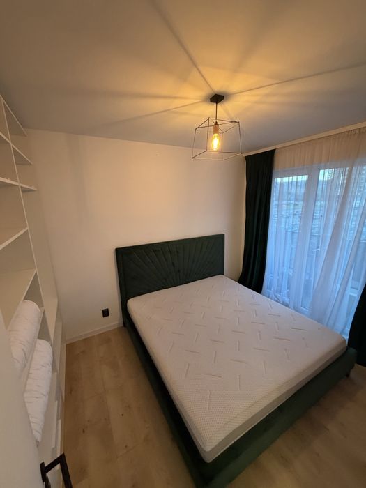 Inchiriez apartament 3 camere zona vivo/bmw parcare subterana