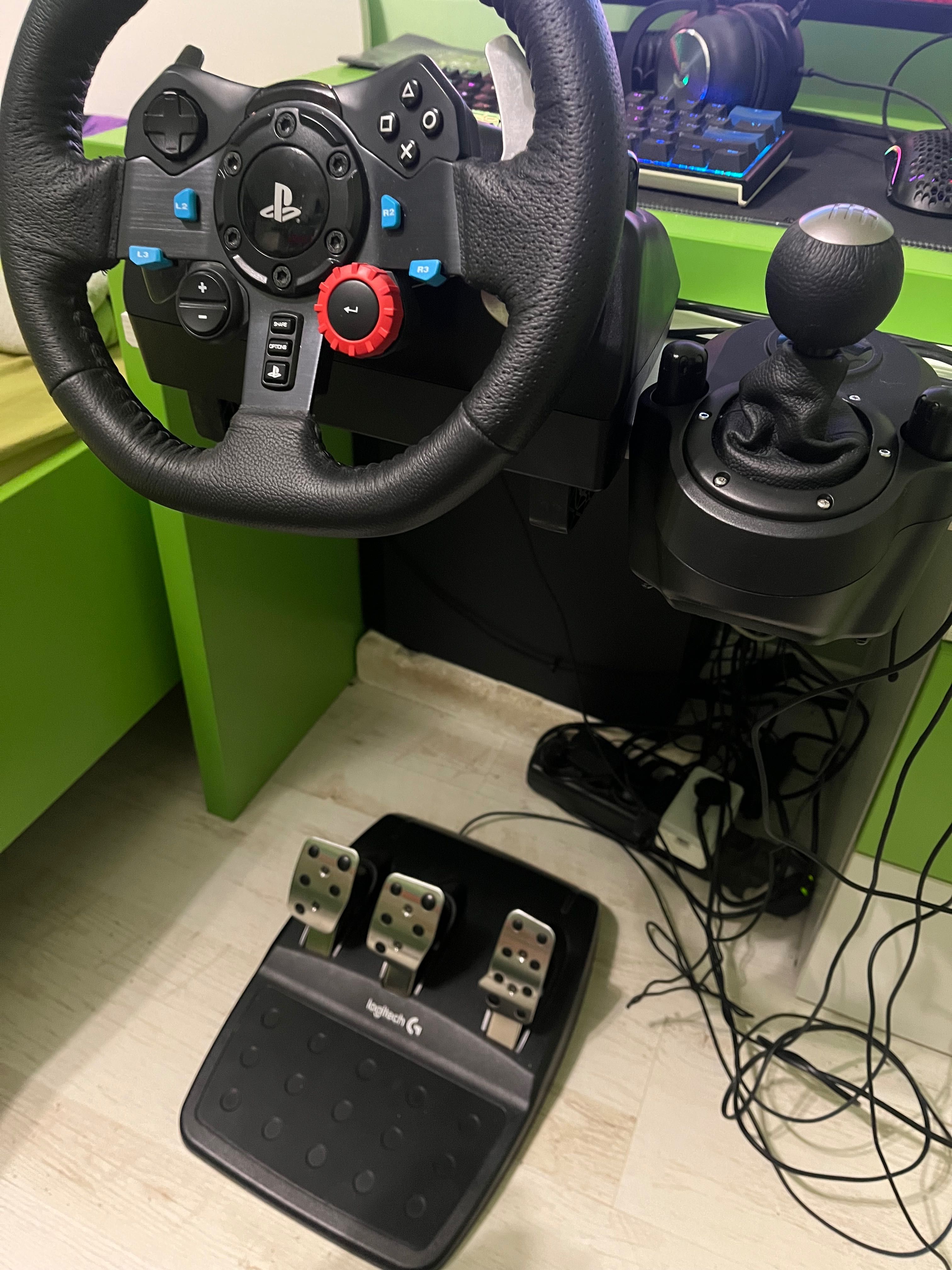 Logitech G29 + Logitech G29 Shifter
