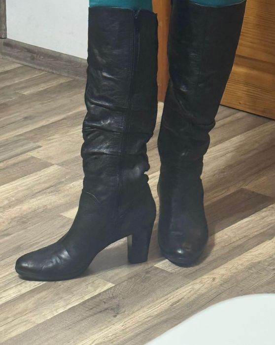 Cizme dama elegante din piele neagra  mărimea 42