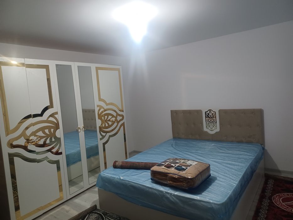 Vând mobila dormitor