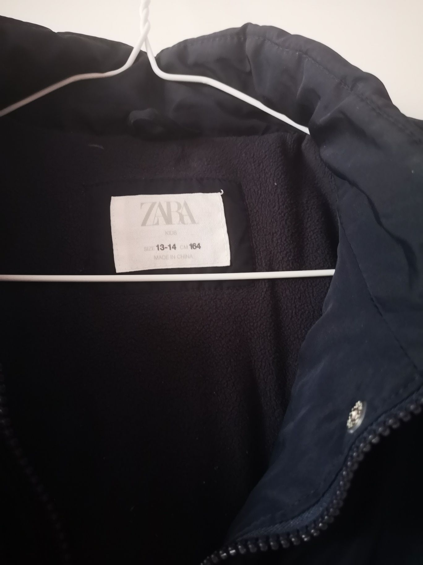 Зимно яке с качулка Zara