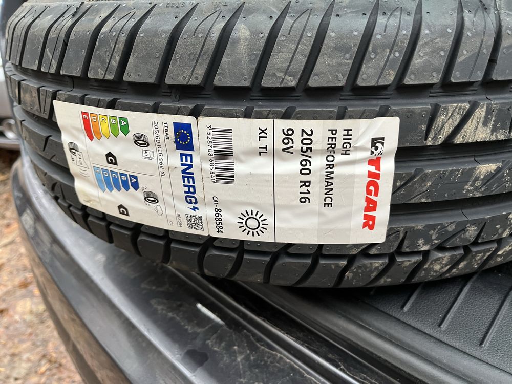 *NOU* Cauciuc / Anvelopa de vara Tigar 205 60 R16