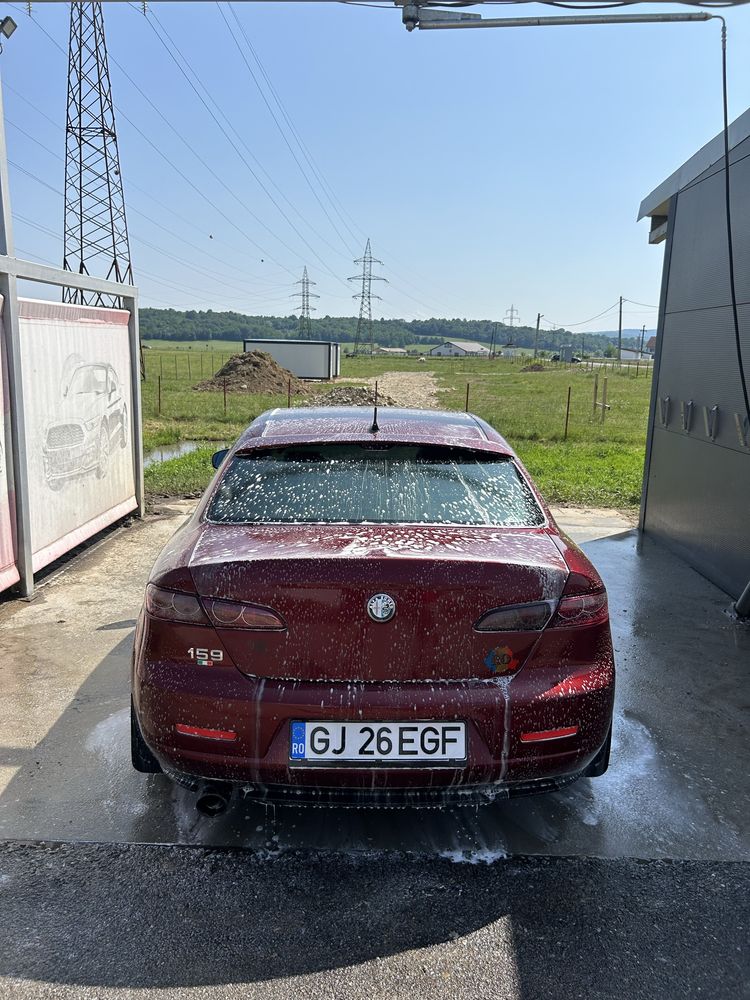 Vand alfa romeo 159 defecta