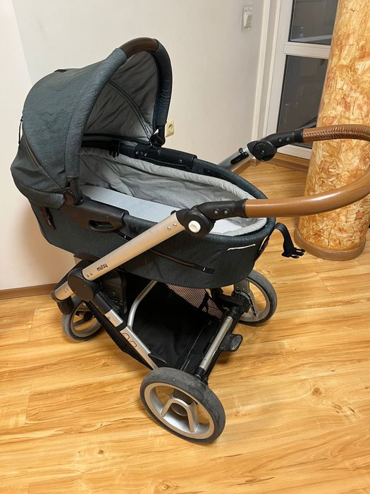 Бебешка количка Mutsy Evo