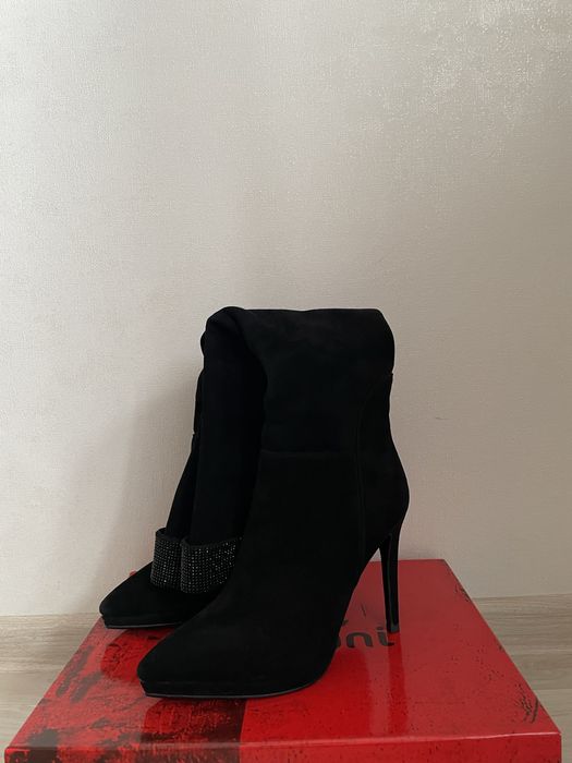 Зимний женский обувь