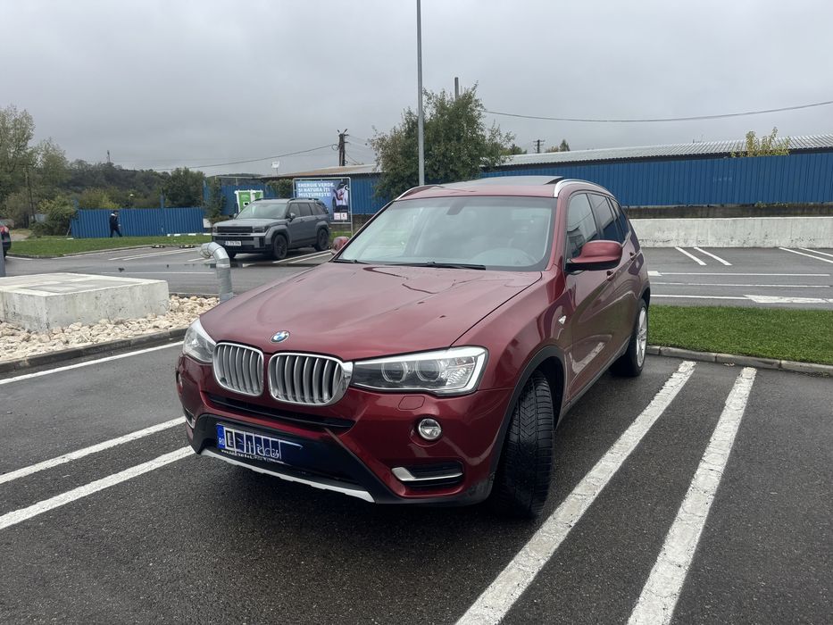 VÂND BMW X3 benzina,245 CP