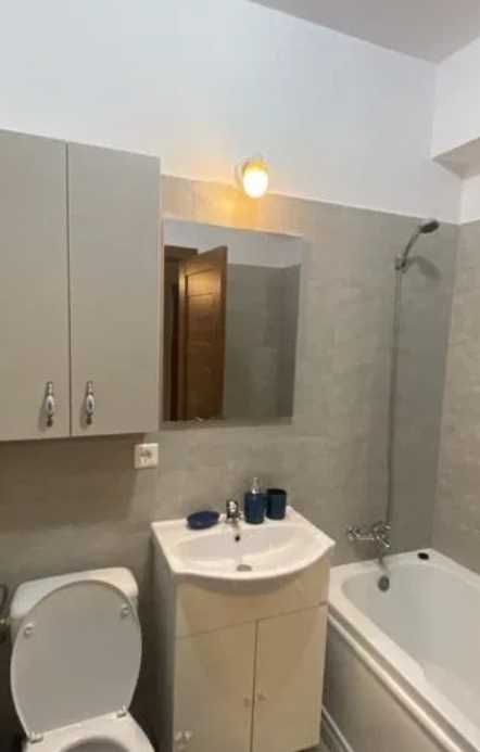 Дава се под наем Двустаен апартамент в Пловдив, Южен - 64 кв.м за 285.6 € - Снимка #4