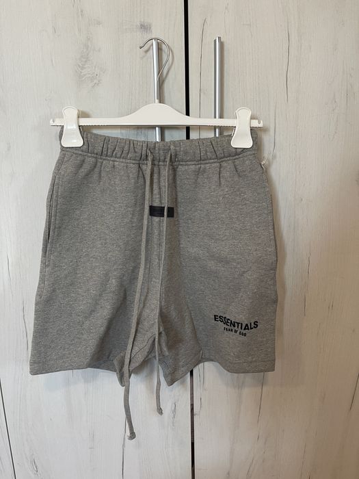 Pantaloni Scurti Essentials “Dark Oatmeal”