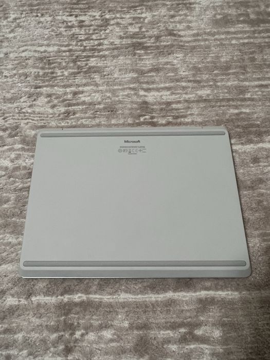 Laptop Microsoft Surface Go I5-1035G1 12.4’’Touch Garantie 12 luni