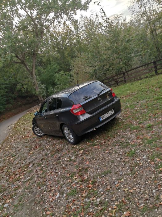 Vând Bmw seria 1