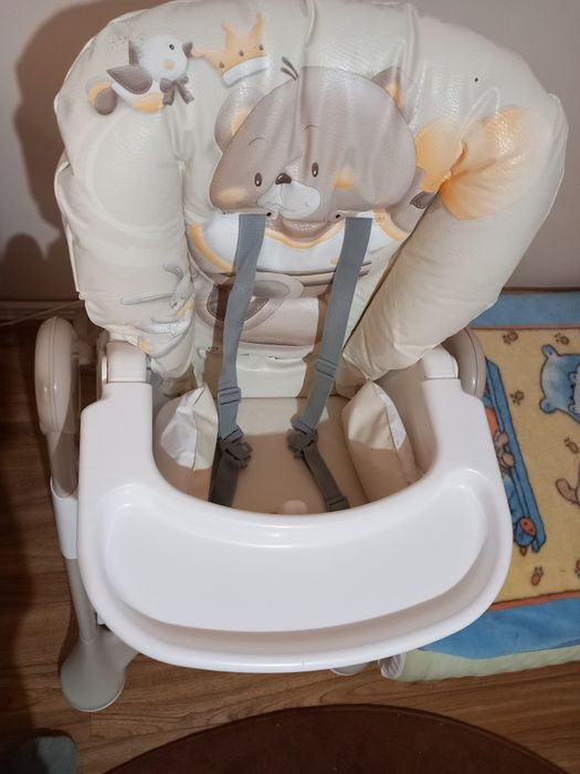 Scaun de masa pentru copii