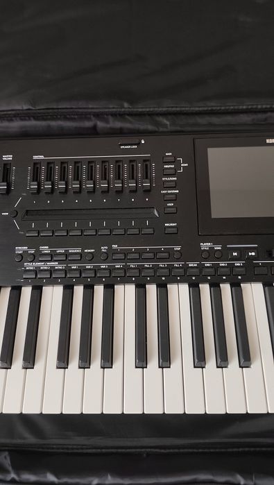 Korg Pa5x 61 клавиша