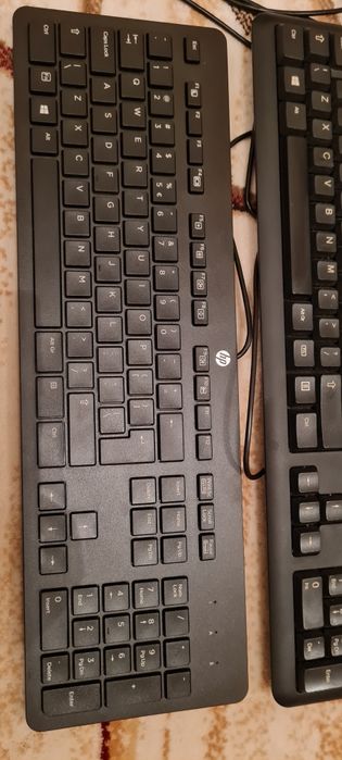Tastaturi noi și în stare buna
