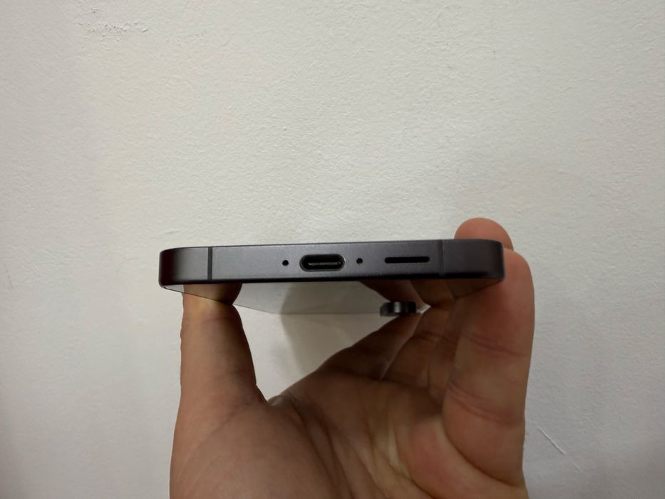 Samsung Galaxy S24 FE 5G, 128 gb, 8 gb ram, Black