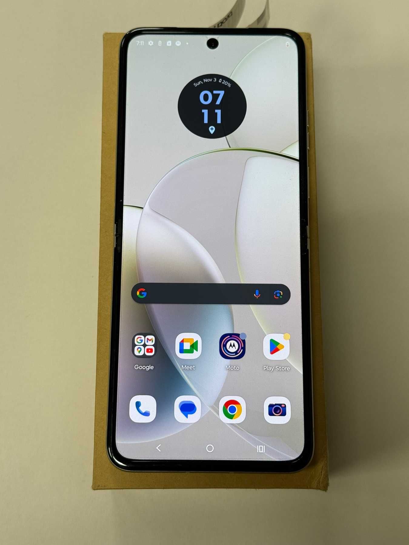 *** Топ Цена *** Motorola Razr 40