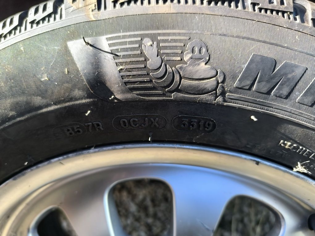 Зимни гуми Michelin 205/60/16