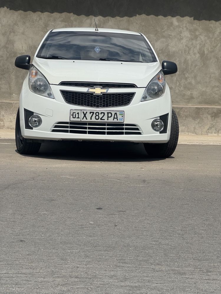 Spark sotiladi holadi ideal