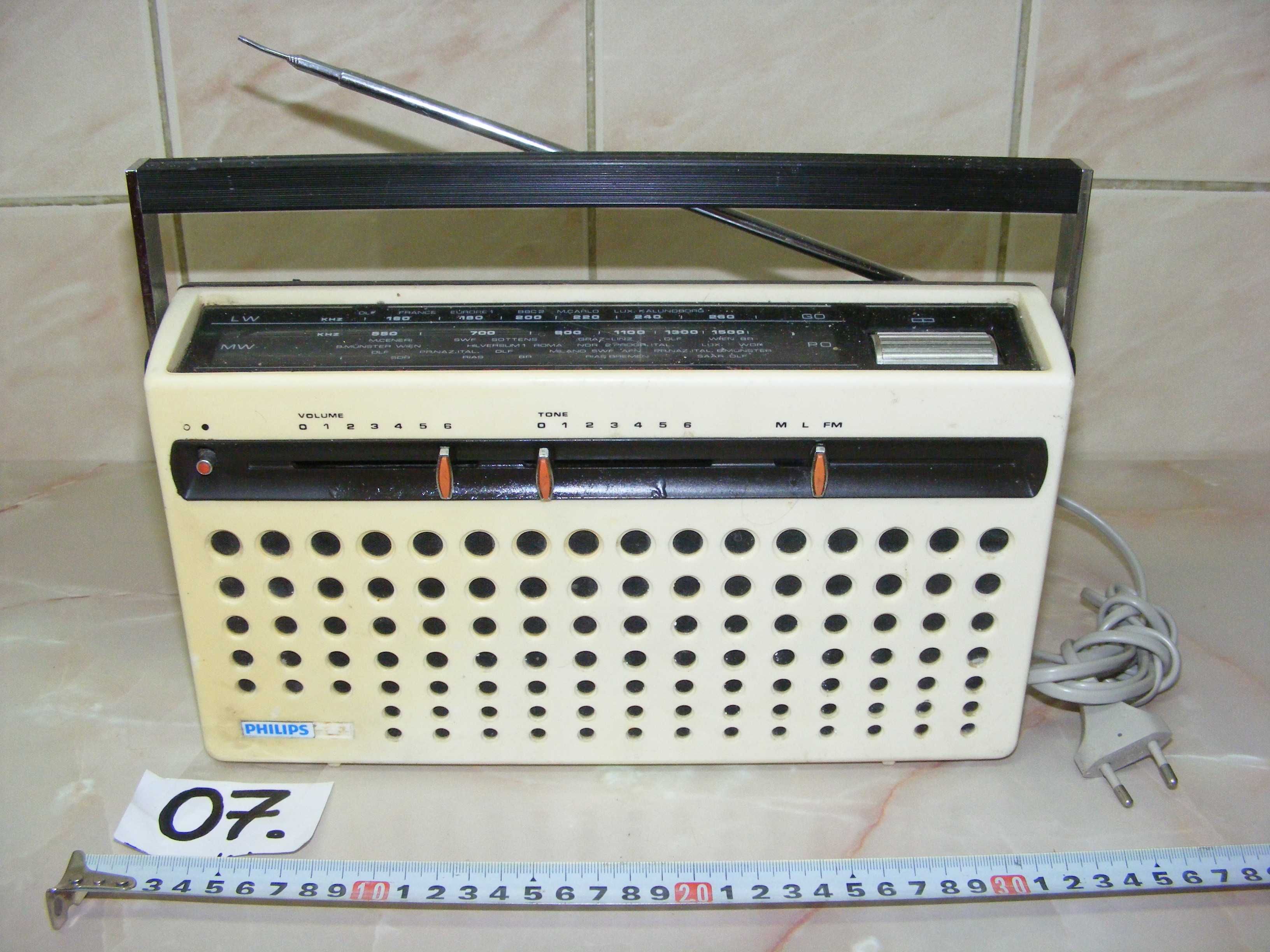 Radio vechi  ,,Philips RL-321”, anii 1970  (cod 07)