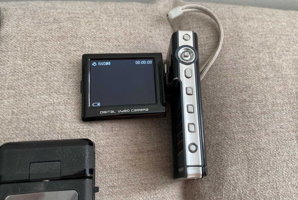 Lot de 6 camere video FullHD digitale diverse defecte JTC si Jay-Tech