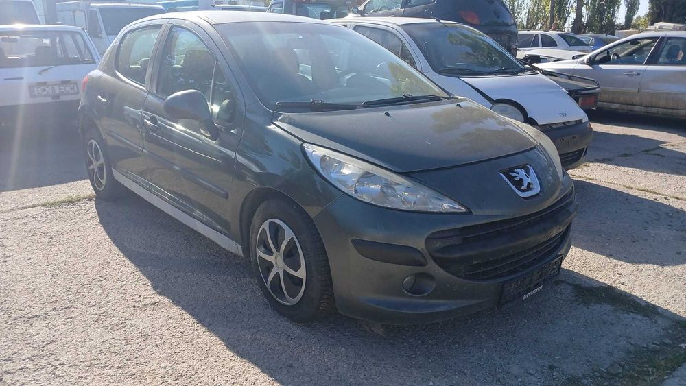 Dezmembrez Peugeot 207 1.4 Benzina DIN 2008 - KFU
