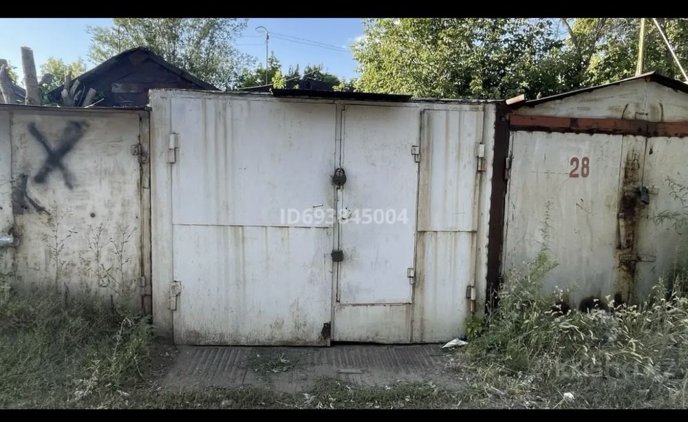 Продам гараж в 3 обществе