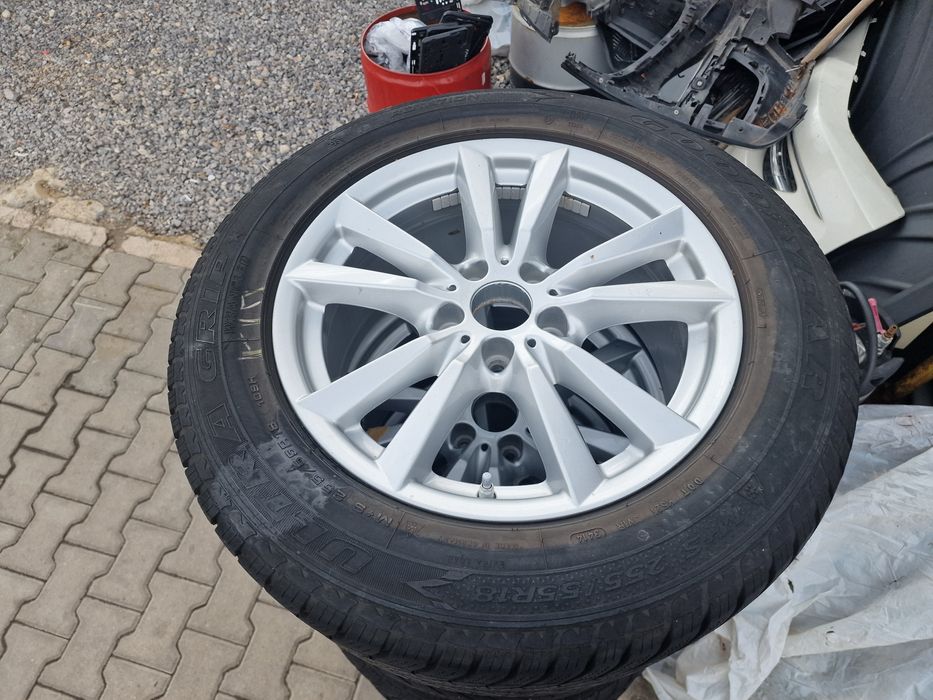 Гуми с Джанти за BMW X5 F15 255/55 R 18