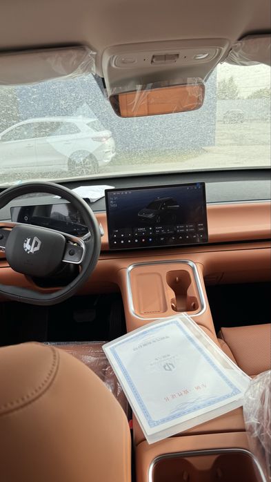 Leapmotor c16 gibrid 2026 restayling