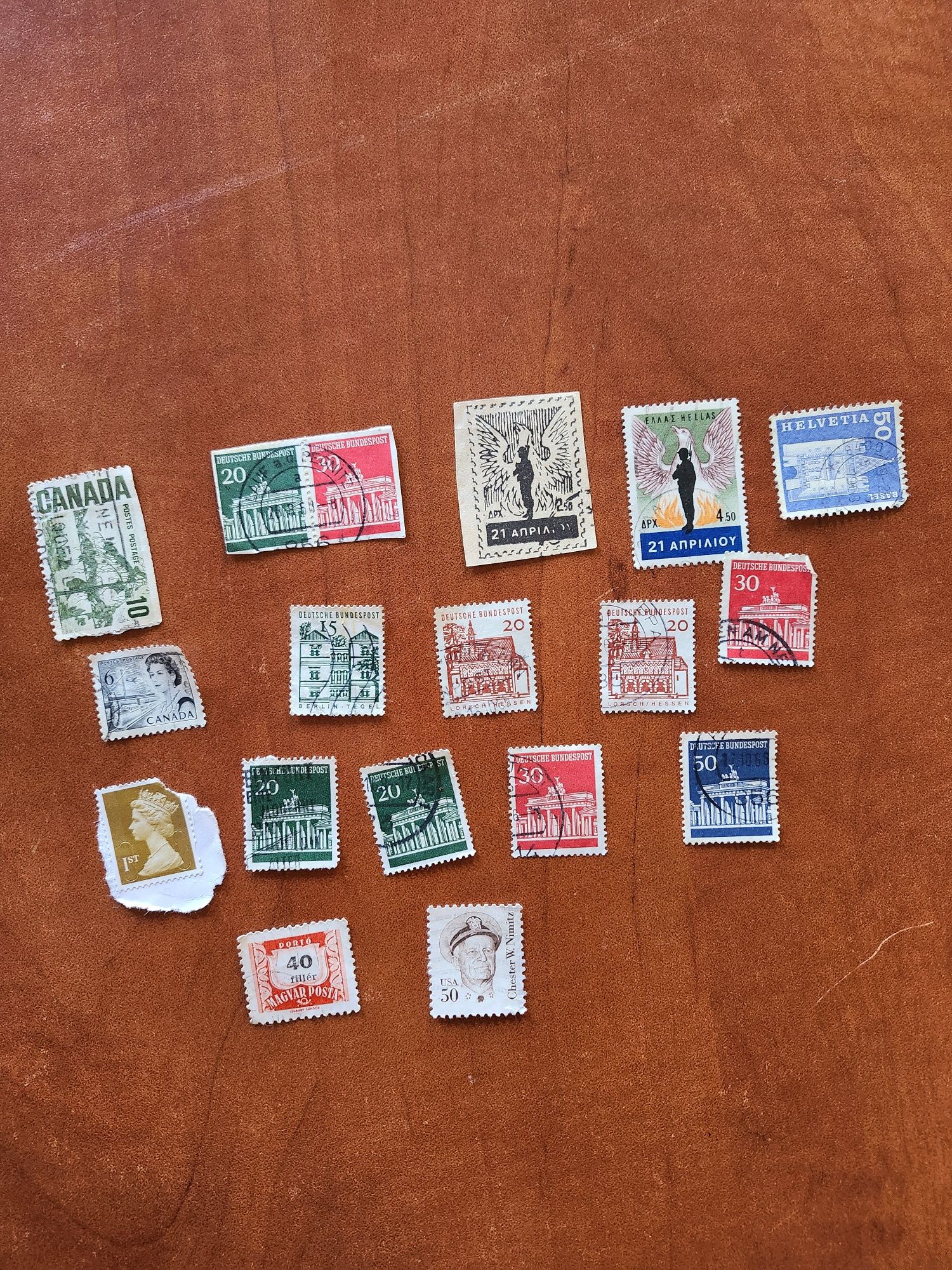 Lot 425 timbre Grecia + 18 timbre diverse.