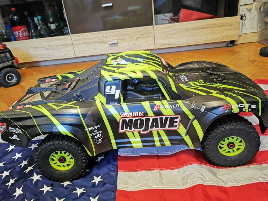 RC automodel 1/7 Arrma Mojave 6s V2 2024