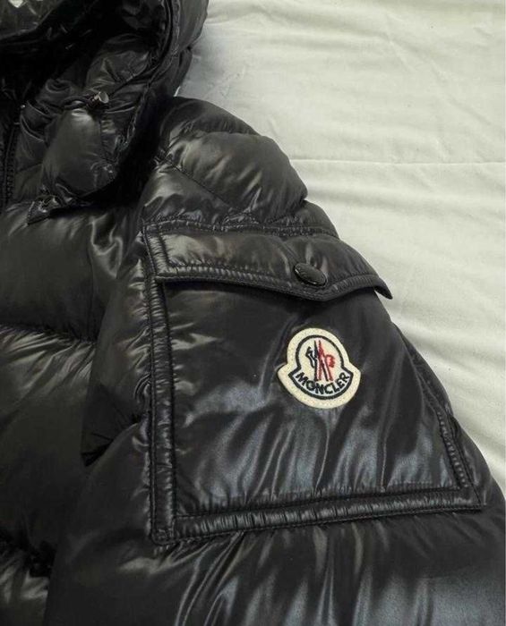 Geaca Maya Moncle r puffer lucioasa cu puf natural de gasca