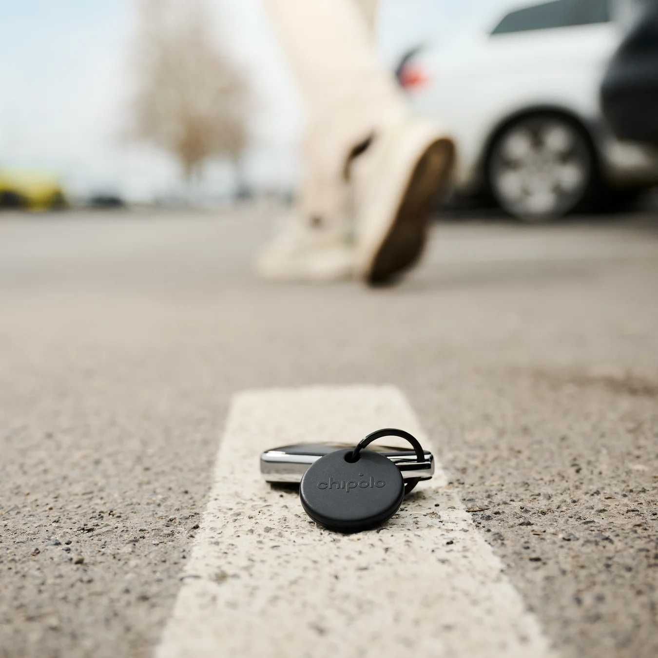 Chipolo ONE Pop Bluetooth tag/tracker (тракер/таг)