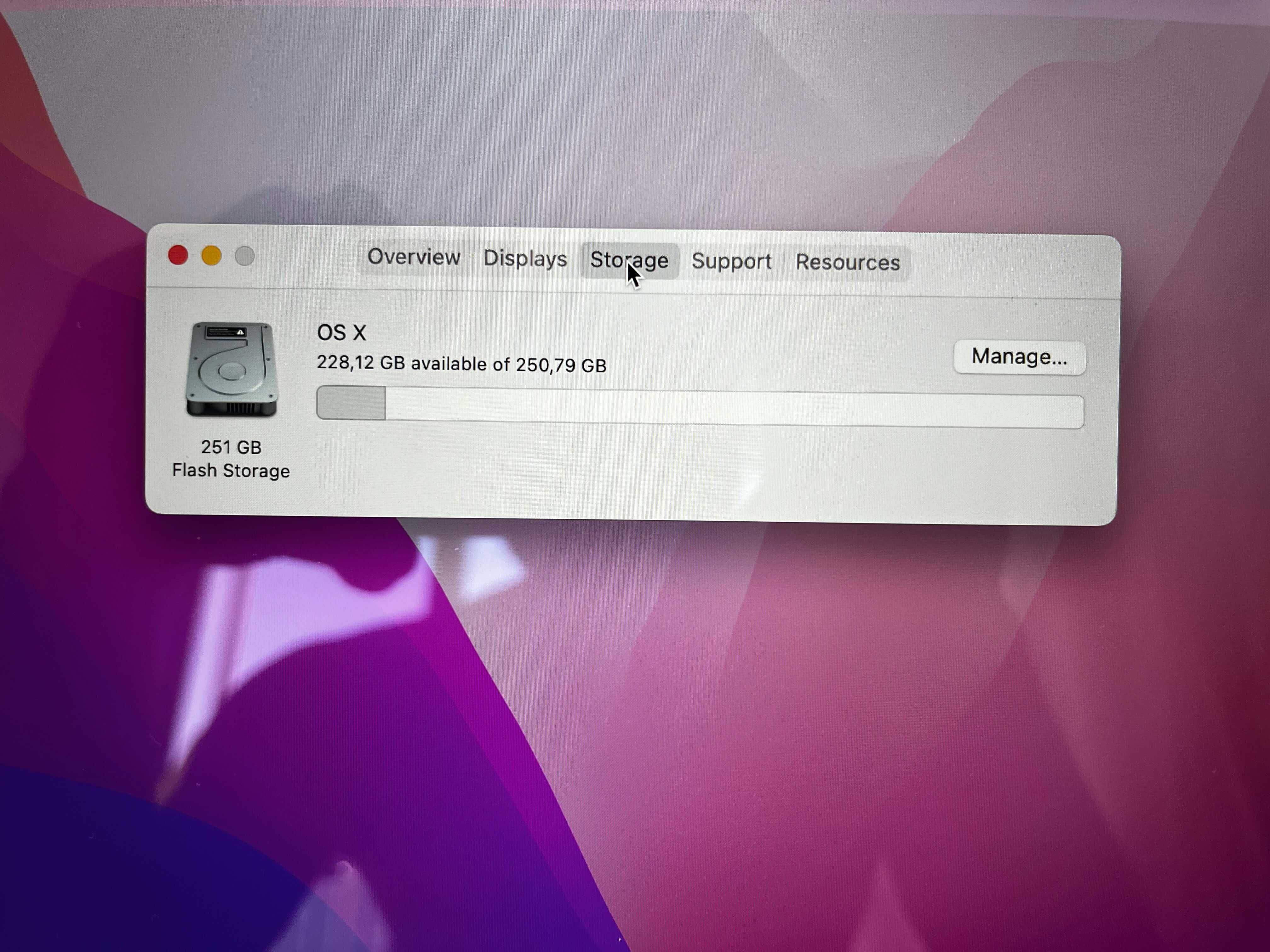 Macbook Pro (15", Retina, mid 2015) i7 2.2 GHz 16GB RAM 256 SSD