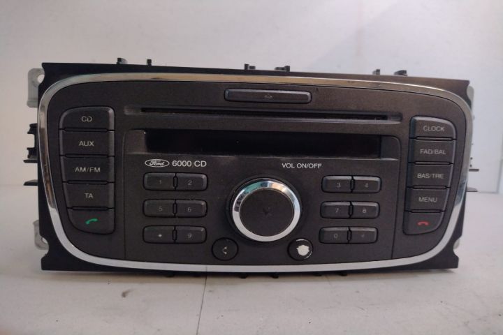 Radio CD COD 3869 7M5T18C815BA Ford Focus a 2-a generatie
