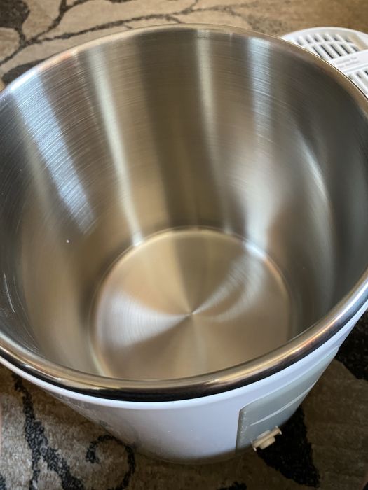 Distilator de apa MH943