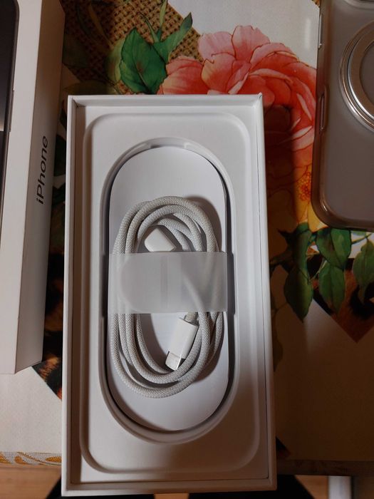 Iphone 16 PRO Natural Titanium 256 gb