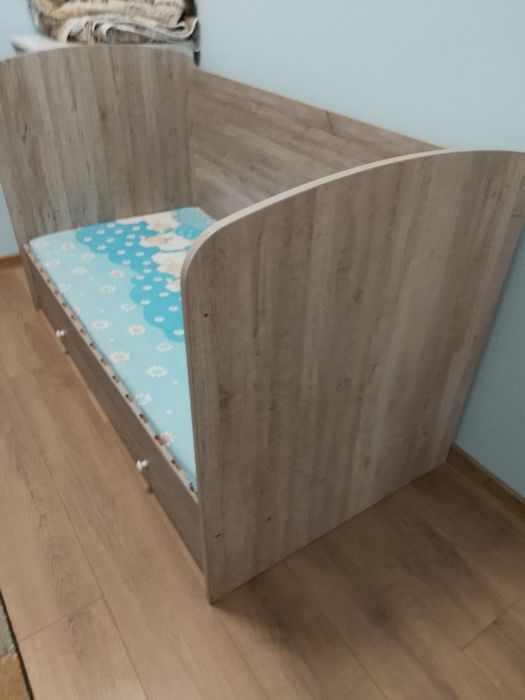 Детско легло с шкафче