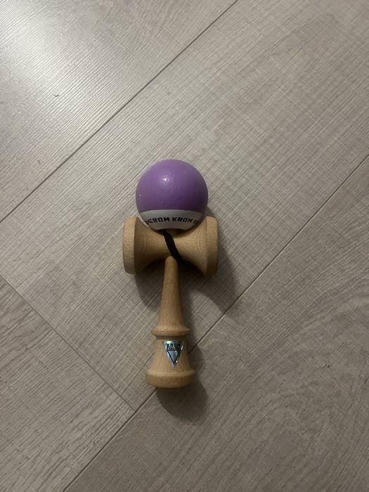 Kendama krom pop