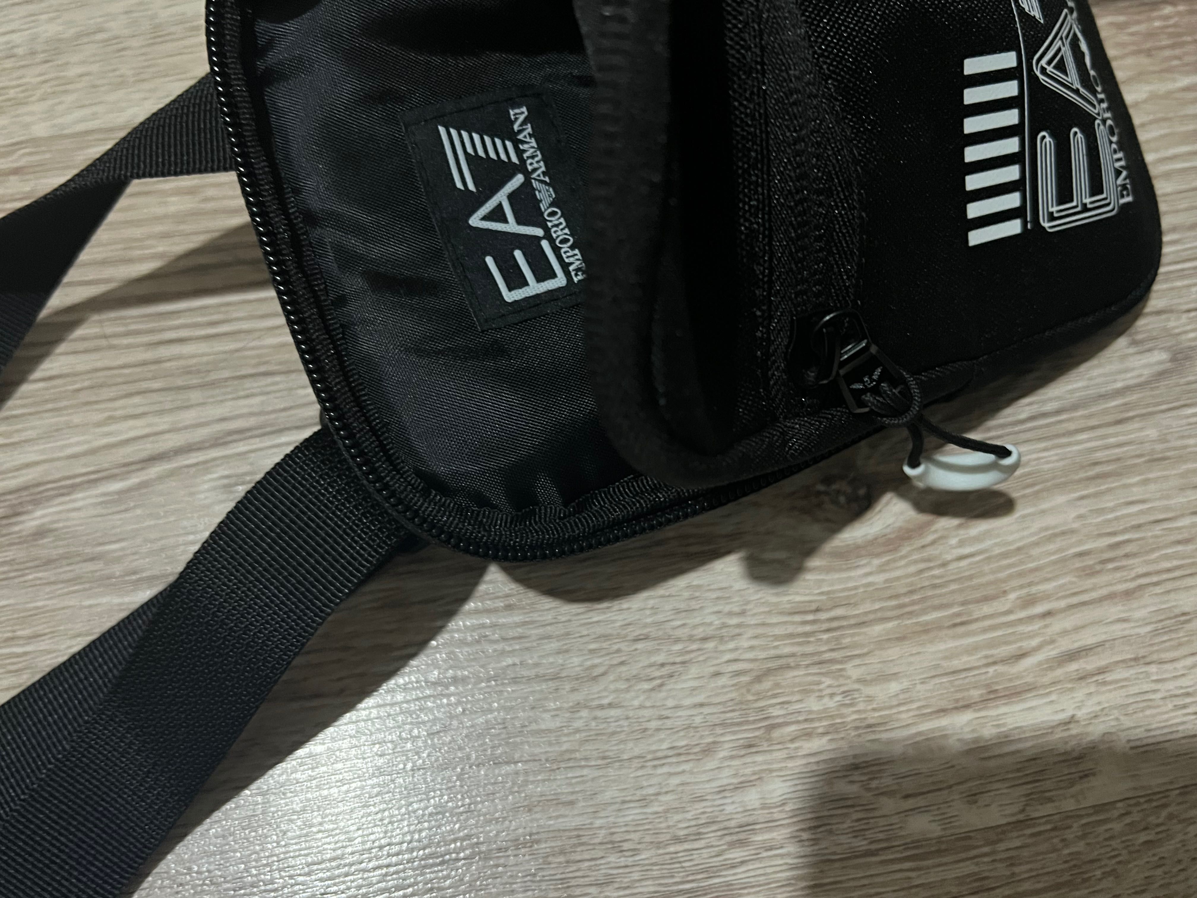 НОВА чантичка Armani