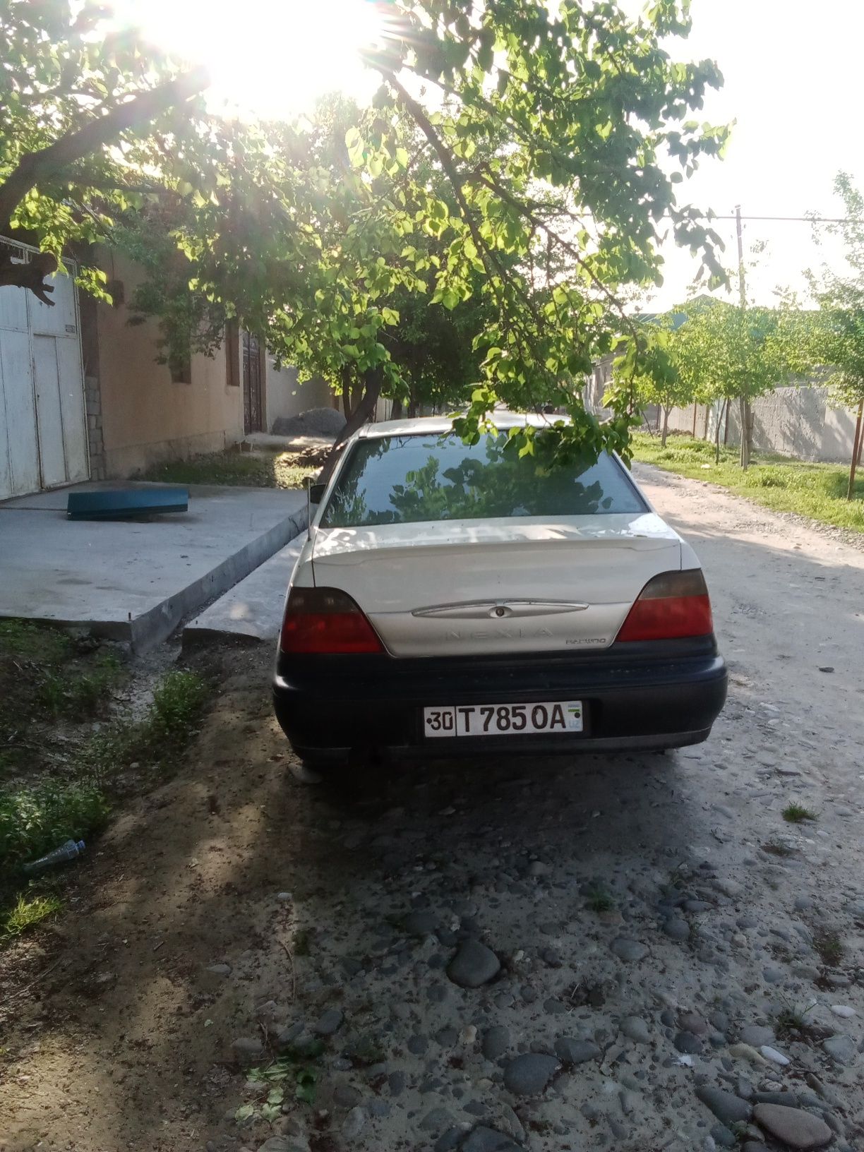 Srochna Nixsya mashinasi sotiladi sons trambilyor ekanom mator