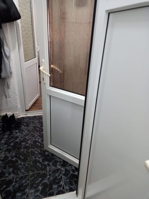 Vand apartament 2 camere