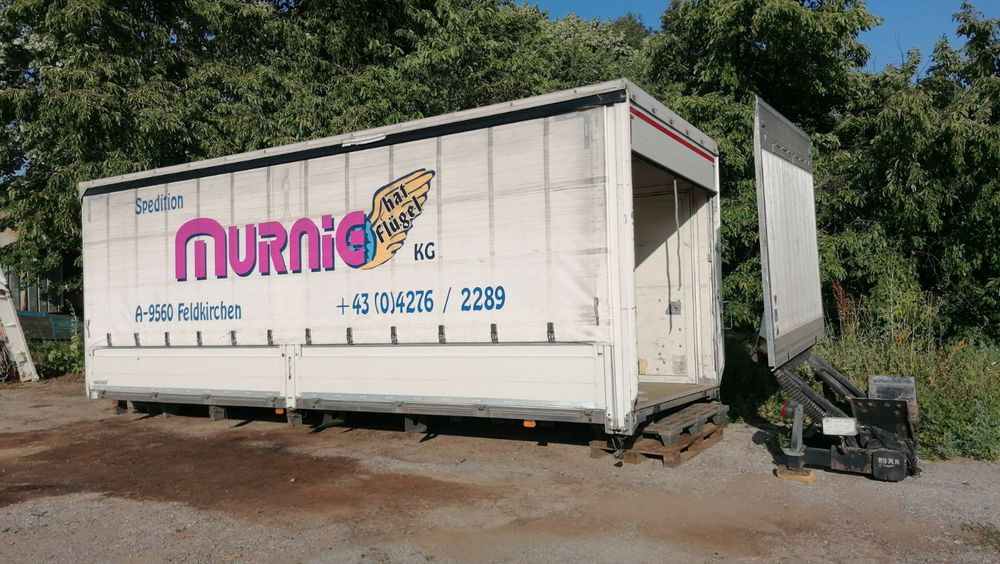 Бризентова надстройка 2016г със странична врата и падащ борд 7.30дължи