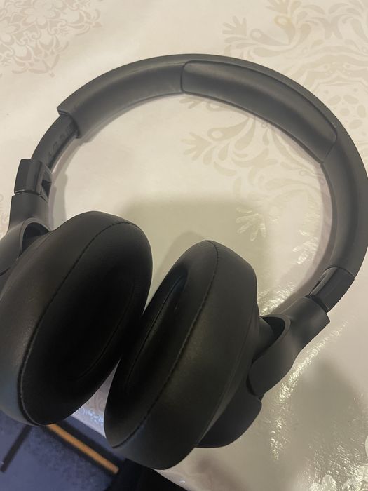 Наушники JBL Tune 760NC черный