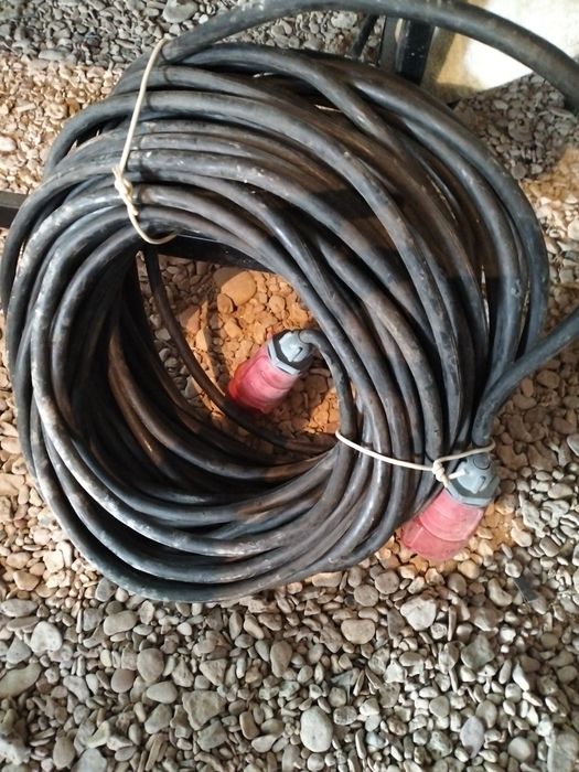 Продам переноску на 380 .