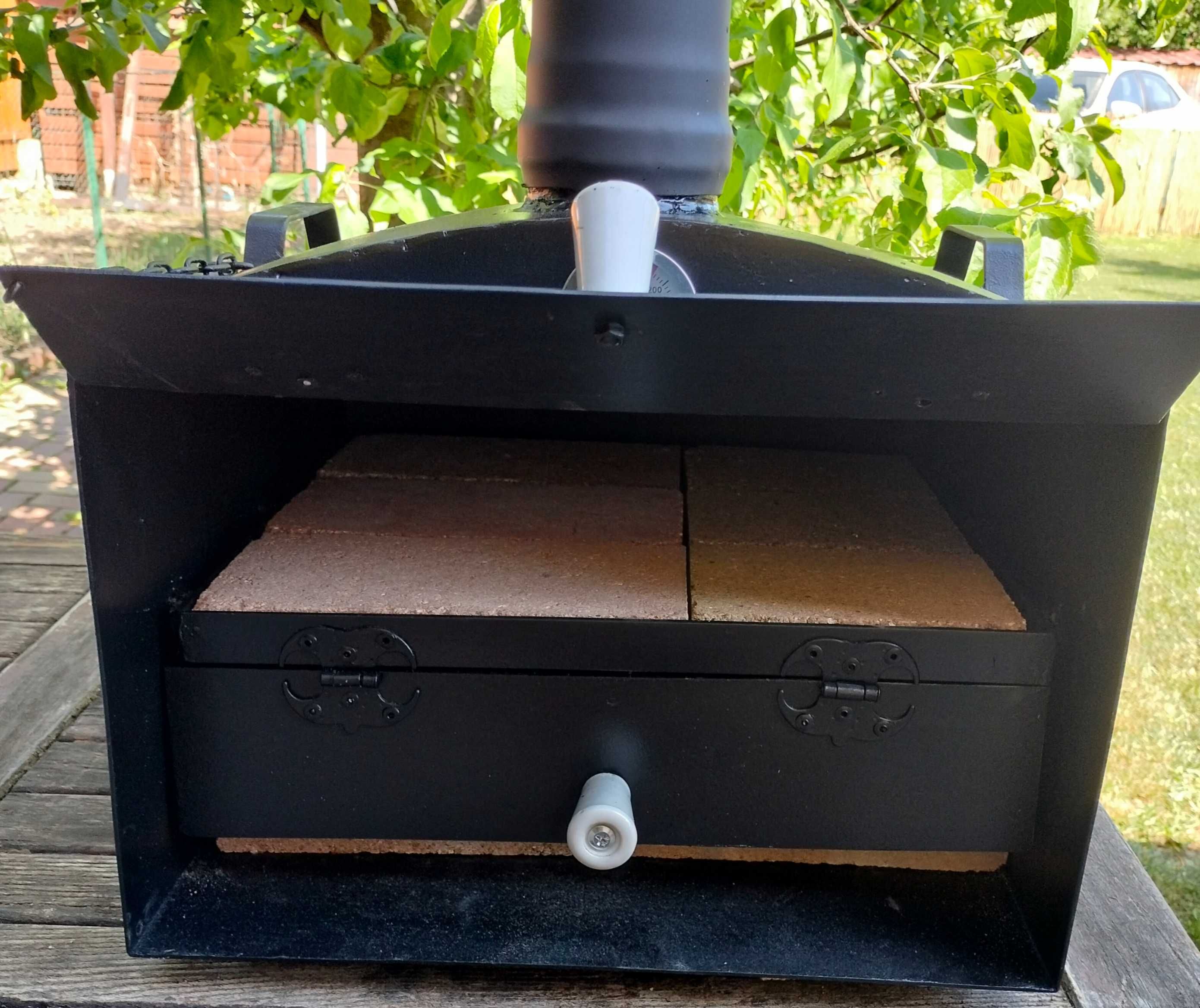 Cuptor pizza pe lemne