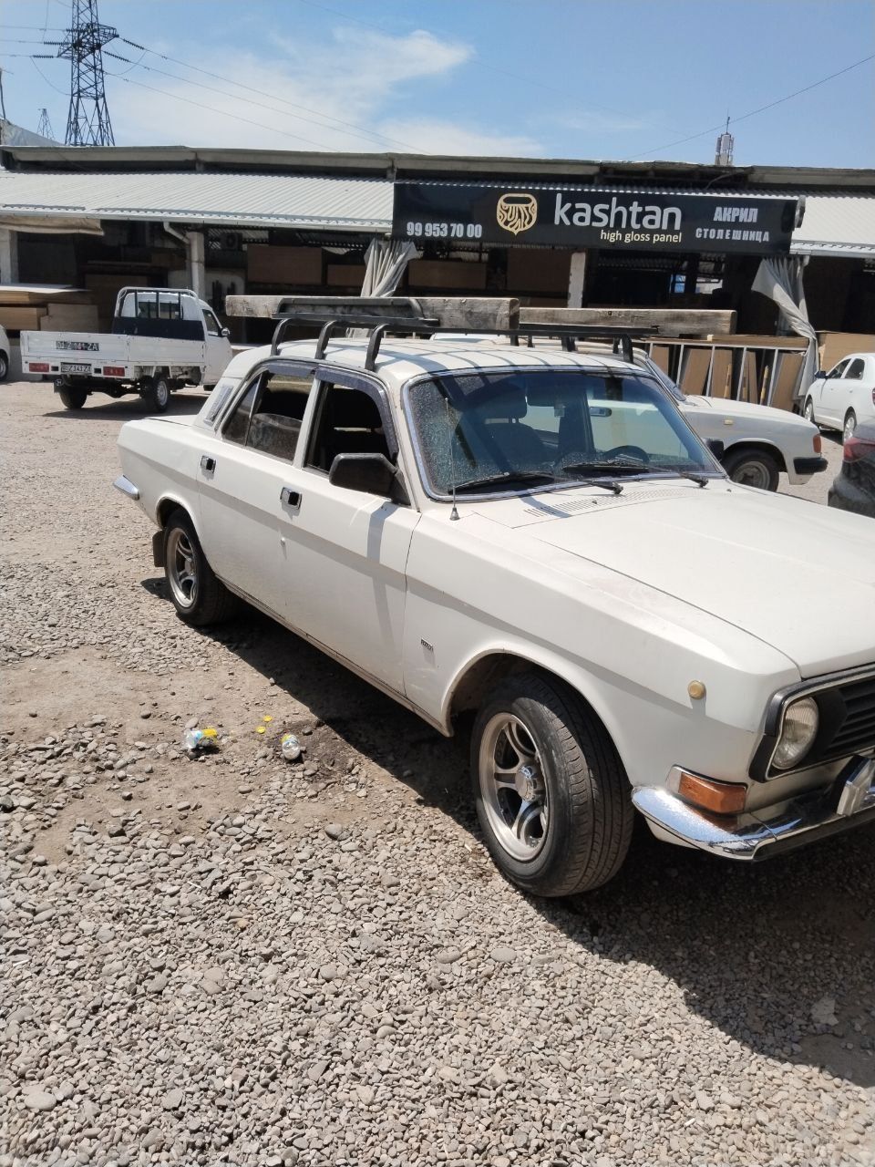 Volga 2410 sotiladi